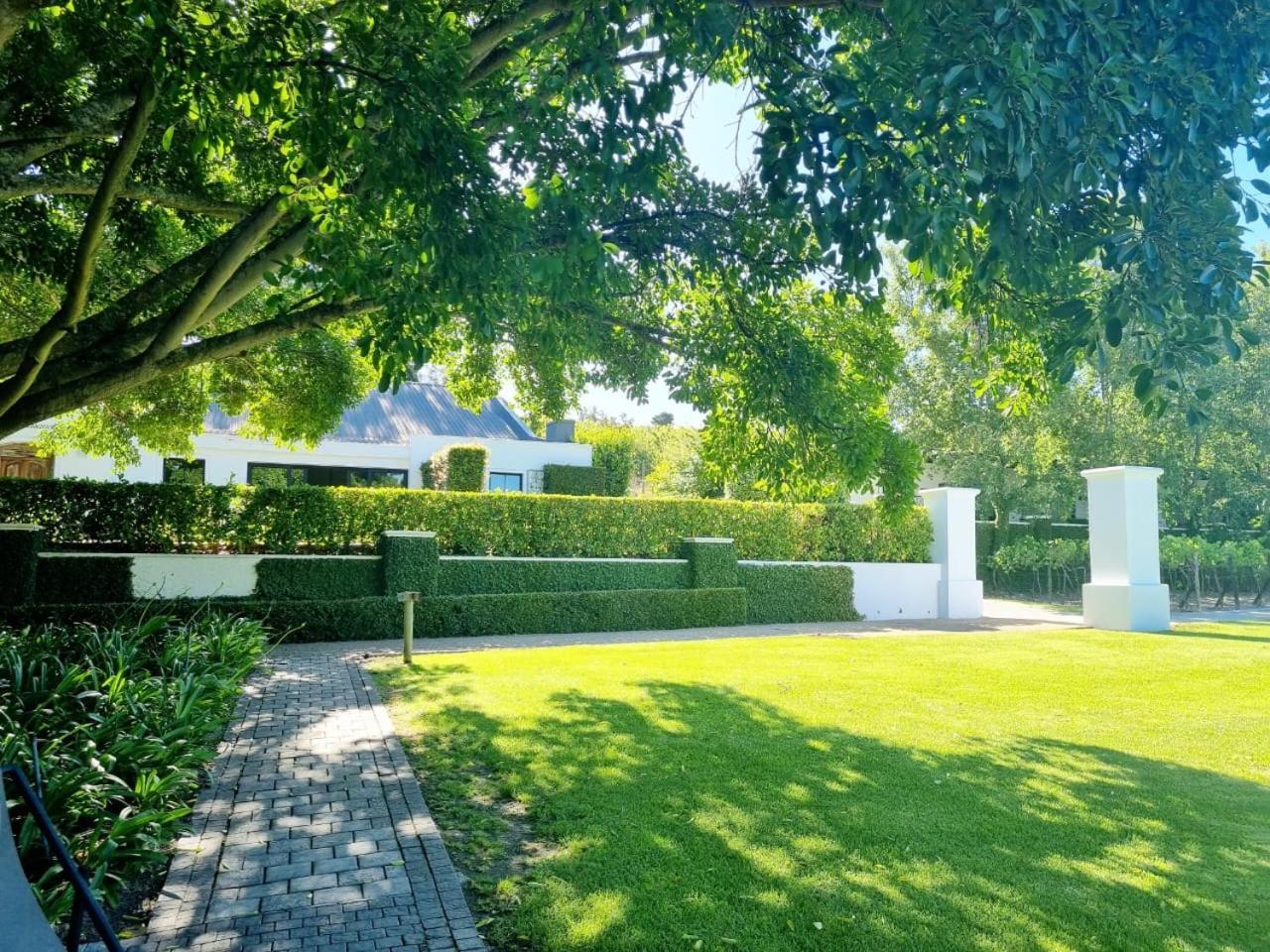 Отель Brenaissance Wine & Stud Estate Стелленбос Экстерьер фото